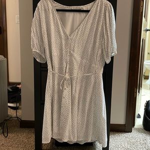 NWOT Abercrombie Polka Dot dress